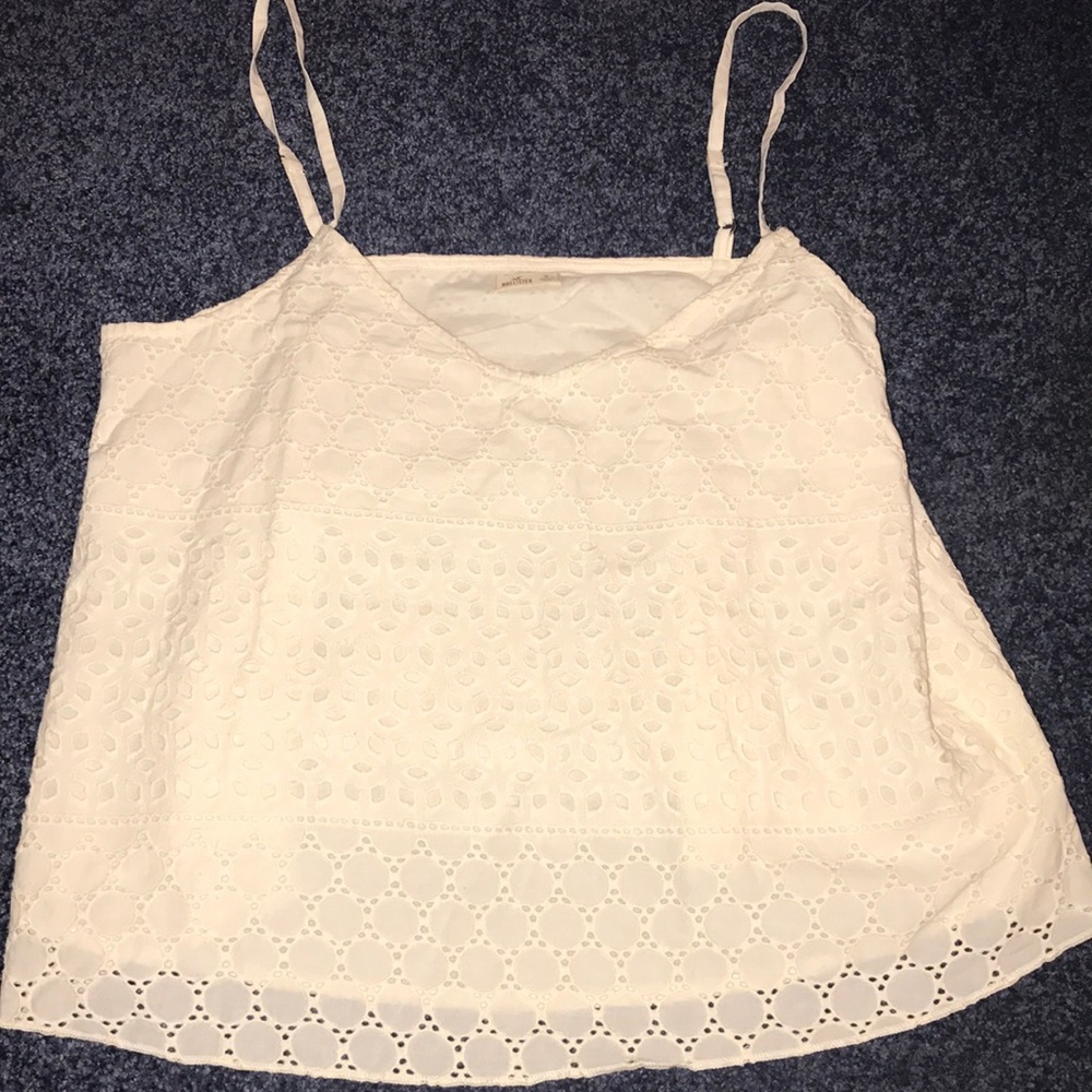 Hollister top